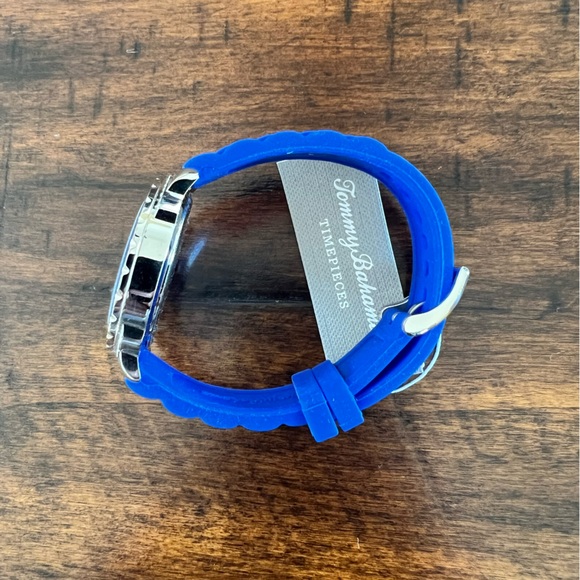 Tommy Bahama Women's Silicone Strap Watch - Picture 4 of 7